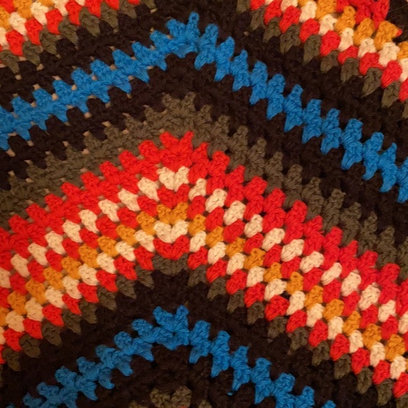 3 for $15! Forever21 Crochet Halter Crop Top - Picture 2 of 16